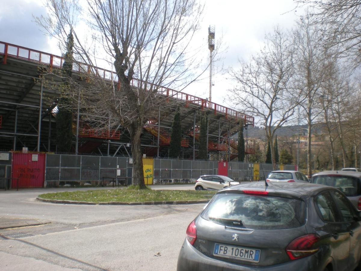 Charming Apartment Tilli With Parking Perugia Exterior foto